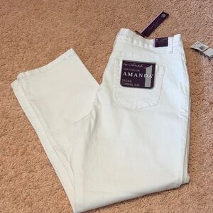 Gloria Vanderbilt Amanda Slimming Jean Heritage fit tapered leg sz. 12 short